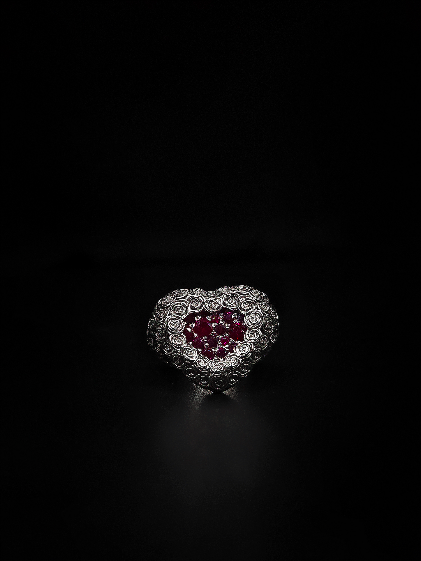 Heart shaped signet ring