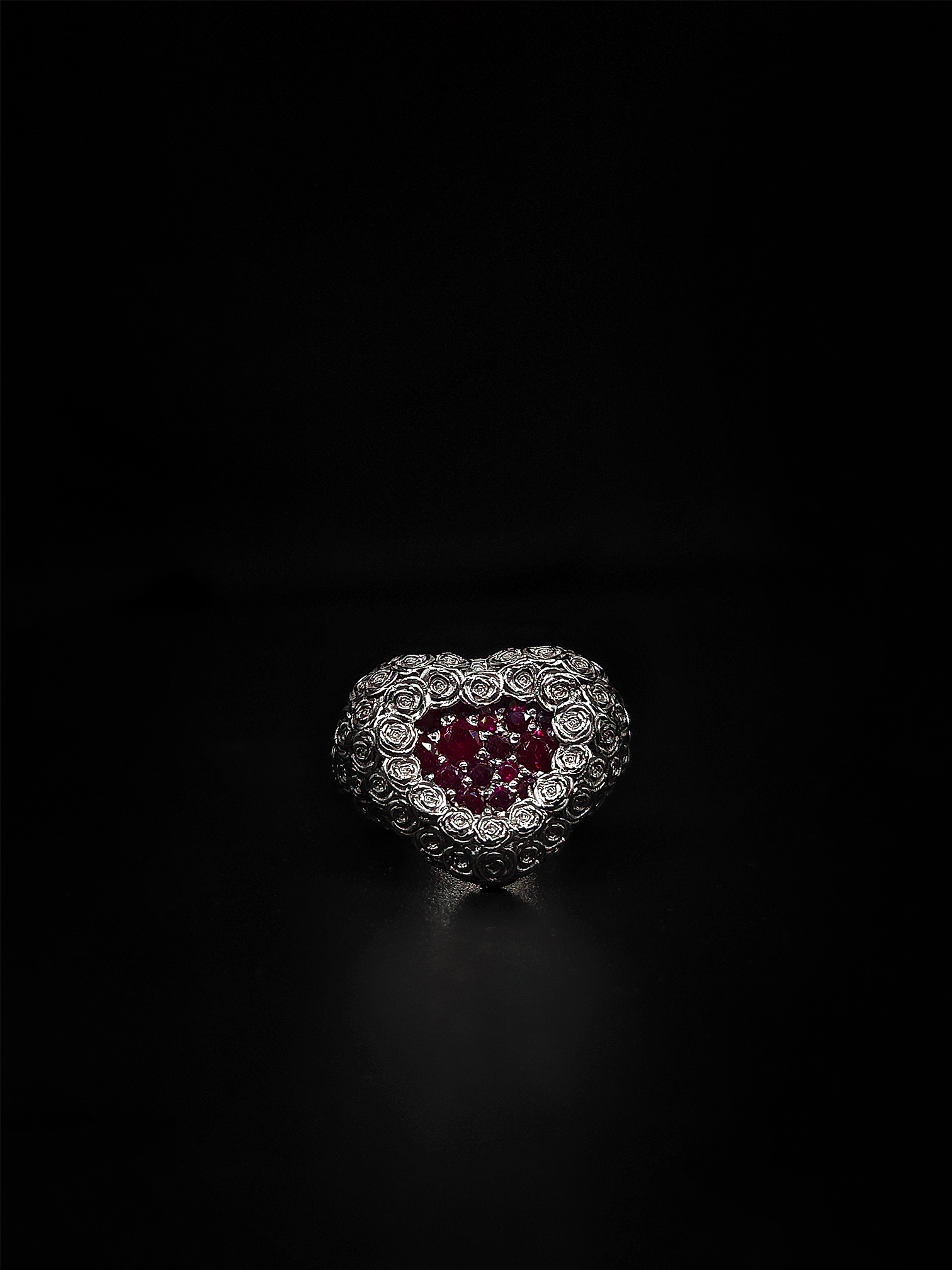 Heart shaped signet ring