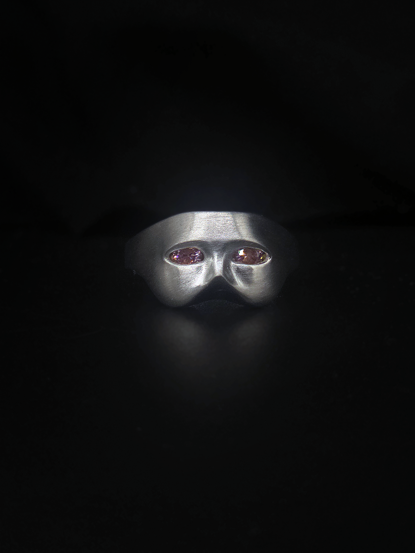 Obscurité 18k White Gold