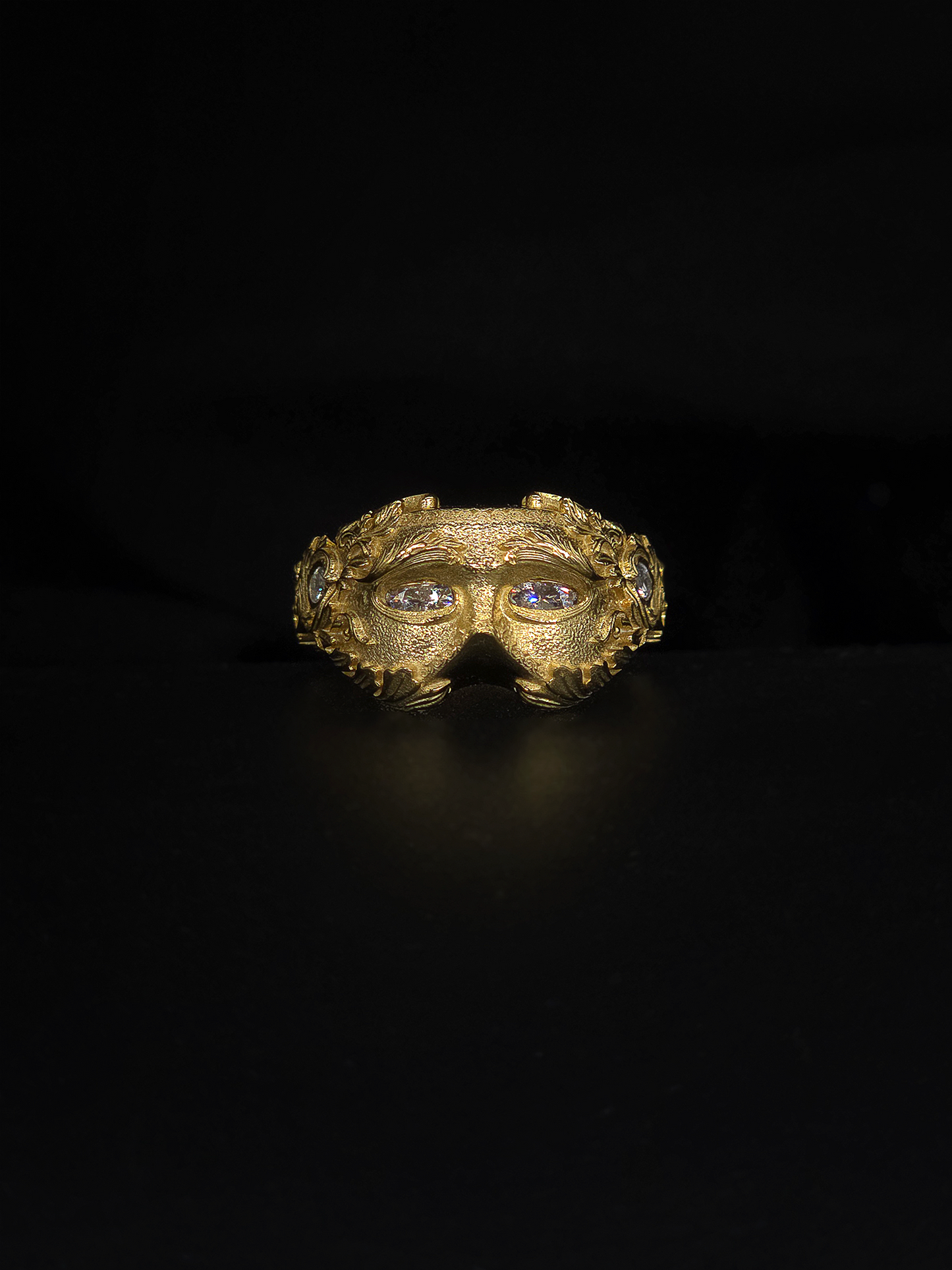 Étreinte 14k Yellow Gold