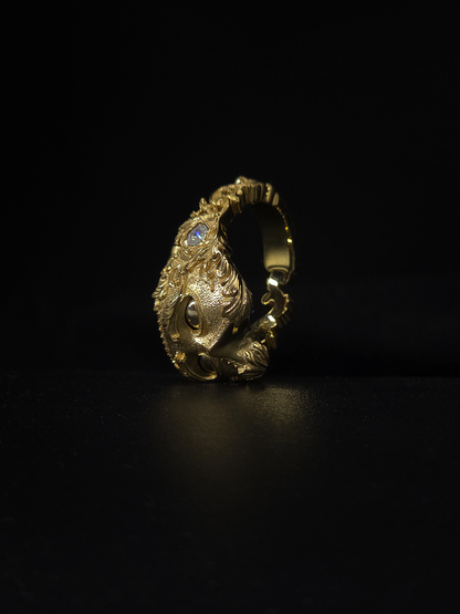 Étreinte Gold Plate