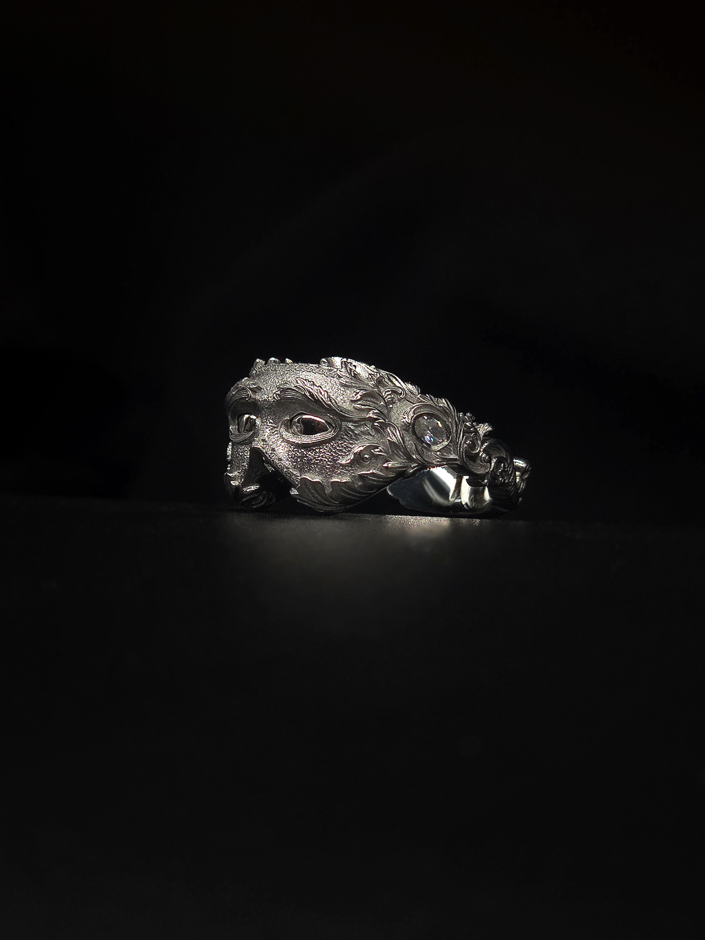 Étreinte 14k White Gold