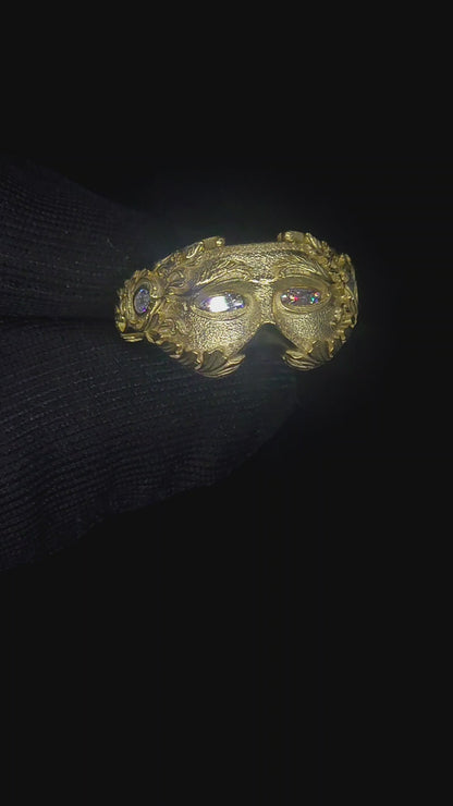 Étreinte 14k Yellow Gold